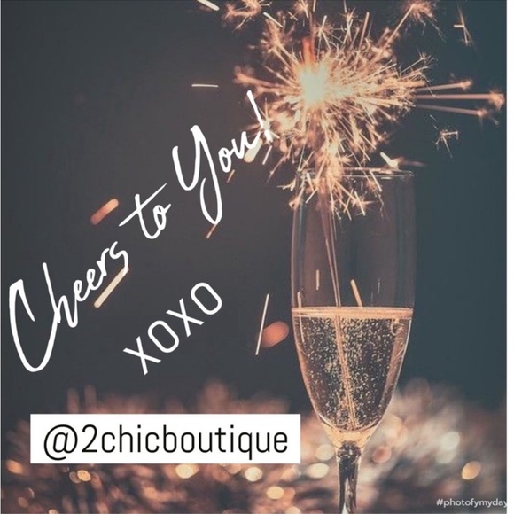 ✨SHINE ON BEAUTIES✨ - Picture 3 of 16